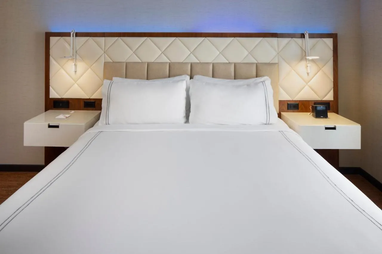 Even Hotel New York - Midtown East By Ihg